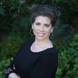 Dr. Kelly Barnes